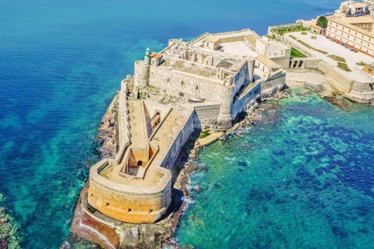 Ortigia Sunset Apartments - Xenia Sicily Villas Сиракузы Экстерьер фото