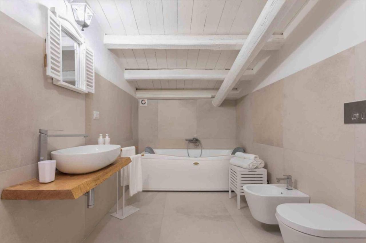 Ortigia Sunset Apartments - Xenia Sicily Villas Сиракузы Экстерьер фото